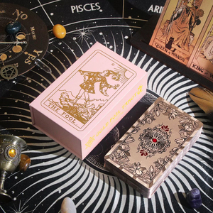 Yüksek kaliteli çevre dostu kağıt altın folyo <span class=keywords><strong>Tarot</strong></span> kartları ile rehber geleneksel standart <span class=keywords><strong>Tarot</strong></span> güverte servet söylüyorum oyunu - Product Image 1