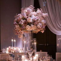 Décoration de mariage, arrangement floral, centre de table de mariage, centre de table en forme de boule de fleurs lavande et blanches, lot de 10