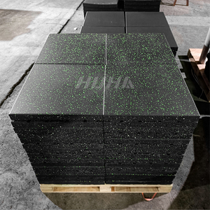 Alfombra de Goma EPDM Resistente al Desgaste para Gimnasio, Fabricada en Guangzhou, Baldosa de Goma Reciclada para Gimnasio, Alfombra de Gimnasio No Tóxica - Product Image 5