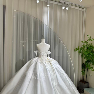 Lsoy058 Ivory Modern <b>Wedding</b> Dress Sweetheart Neckline Backless Crystal Beaded Baroque Embroidery Satin Ball Gown Chapel Train - Product Image 6