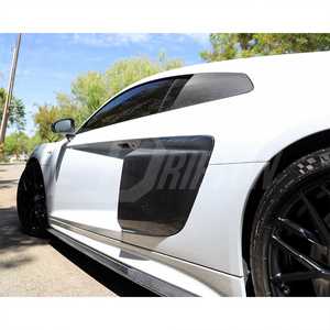 แผ่นบานเกล็ดหน้าต่างแบบสี่ส่วนสำหรับรถ Audi R8ผ้าคาร์บอนไฟเบอร์แบบแห้ง - Product Image 3