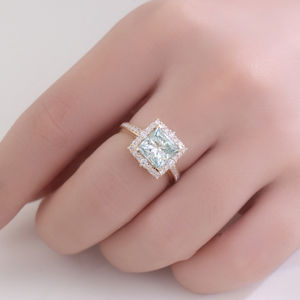 Popular 	 Anillo Vintage Personalizado de Oro Amarillo Macizo de 14k con Corte Princesa para Anillo de Compromiso con Moissanita - Product Image 6