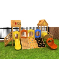 Kindergarten Holzrutsche Plastik Outdoor-Spielplatz Qualitäts-Kinderspielgeräte Ohne Motorantrieb