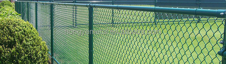 Cyclone Barbed Wire 40x40mm Chain Link Mesh Fencing 2.8mm Extension Arms Pvc Coated