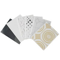 Plaques de plafond modernes carrées en PVC et plâtre de haute qualité 603*603mm, imperméables et résistantes à l'humidité, pour usage hôtelier