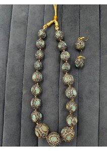 Fashion Jewellery Stone Beaded <b>Necklace</b> for Women Featuring Premium Decorative Beads <b>Statement</b> Jewelry for Party and Casual Wear - Product Image 2