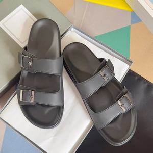 Nouvelles Sandales Plates de Luxe Designer 2026 – Tongs de Plage Antidérapantes Tendance pour Hommes et Femmes - Product Image 1