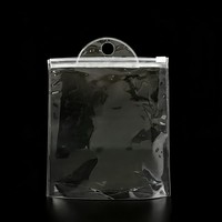Pochette autoportante en PVC renforcée sur mesure avec languette de suspension, sac refermable recyclable pour présentation en magasin
