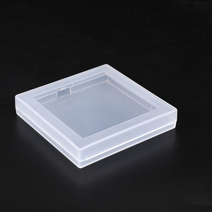 Boîte carrée en PP givré avec couvercle à rabat et étui de rangement pour papeterie 9x9x1,7 cm - Product Image 2