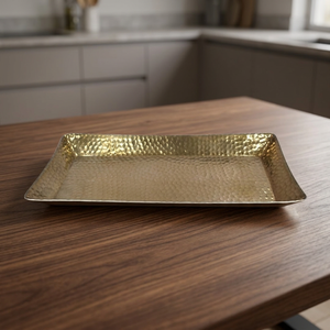 Plateau de service martelé en métal doré - Product Image 2