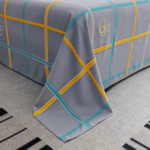Drap de <span class=keywords><strong>lit</strong></span> personnalisé 1pc grande taille 230*300 drap de dessus en polyester imprimé été vente en gros Super King linge de maison drap plat pour <span class=keywords><strong>lit</strong></span> - Product Image 6