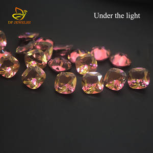 Cuscino a cambiamento di colore pietre sintetiche di <span class=keywords><strong>Zultanite</strong></span> - Product Image 2