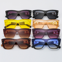 Lunettes de soleil tendance à grande monture, multicolores, avec verres et monture en PC monobloc, design à branches larges, protection UV400, unisexe
