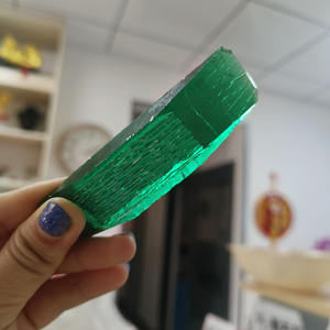 Esmeralda colombiana sintética verde sin cortar, materia prima, esmeralda hidrotermal cultivada en laboratorio, en bruto, para la elaboración de gemas sueltas. - Product Image 5