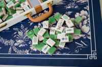 Set Permainan Mahjong Retro Mewah Bermotif Bunga, Ubin Mahjong Akrilik Marmer 3 Warna Penuh dengan Pola Kupu-kupu dan Bunga