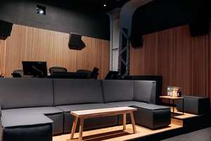 Panneaux Muraux Acoustiques de Décoration Intérieure en Bois Mdf Chêne Latté Akupanels Insonorisants - Product Image 6