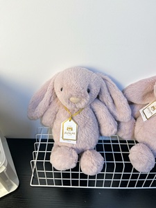 2026 핫 500+ 스타일 JC UK 젤리캣 스타일 1:1 플러시 장난감 태그 포함 초극세사 무료 카탈로그 가방 도매 - Product Image 4