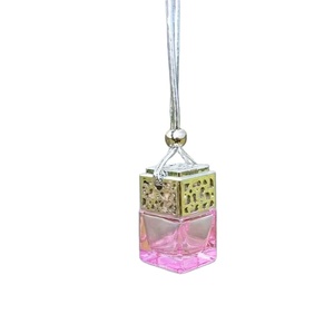 Atacado 8ml 10ml Garrafa Car Freshener Difusor Car Pargums Auto Cheap Difusor Do Carro Garrafa Pendurado - Product Image 2