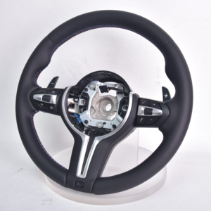 Volante Deportivo Modificado para <span class=keywords><strong>BMW</strong></span> Serie 3, 5, 7, <span class=keywords><strong>X1</strong></span>, X5, X6, X3, M3, M6, E70, E90, con Cubierta de Cuero Genuino y Detalles de Fibra de Carbono - Product Image 1