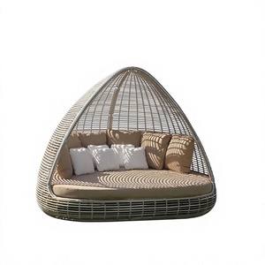 Lit de repos d'extérieur mobile en osier nordique, type cage à oiseaux double, pour villas de villégiature, bord de piscine, hôtels et plage - Product Image 1