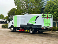Camion balayeuse 4x2 avec réservoir d'eau de 12m³ et bac à poussière de 12m³, nettoyage municipal combiné par lavage haute pression et aspiration