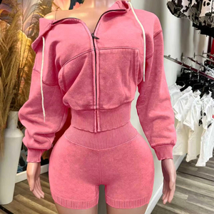 Nuovi Arrivi Primaverili Completo Donna Due Pezzi: Giacca con Cappuccio a Maniche Lunghe <span class=keywords><strong>e</strong></span> Pantaloncini Abbinati - Product Image 1