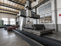 Base de Acero Personalizada para Mecanizado CNC, Tolerancia de 0.01mm, Equipos de Automatización Soldados para Líneas de Ensamblaje con Perforación y Pulido