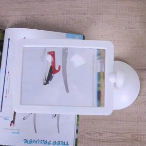 ورقة نظارات مكبرة للصفحة الكاملة مع مصابيح ليد ليد ليد ° قابلة للدوران 3X - Product Image 5