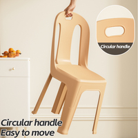 Chaises de salle à manger et tabourets en plastique épaissi modernes Xingsheng pour la maison, l'école, la salle de sport, les marchés nocturnes et les stands de restauration