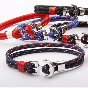 Braccialetti Regolabili Intrecciati in Paracord con Ciondoli a Forma di Amo da Pesca e Ancora, Personalizzabili e alla Moda, Unisex - Product Image 1