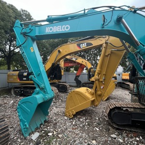 Excavatrice sur chenilles d'occasion Kobelco SK140LC-8 de 14 tonnes, moteur Mitsubishi, pour travaux de construction routière municipale - Product Image 4