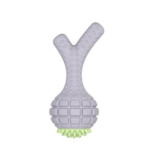 Jouet sonore pour animaux de compagnie, pour que les chiens aient à mâcher et à grincer les dents, balle jouet pour chats et chiens à mâcher, branche d'ananas durable - Product Image 3