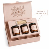 Boîte cadeau magnétique personnalisée en carton rigide avec insert floqué pour bougie en pot et collection de fagots