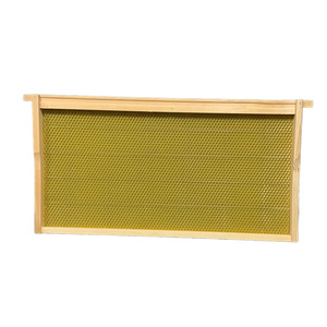 Proveedor de fábrica Nuevo marco de madera para apicultura con lámina de cera preinstalada Producto ensamblado - Product Image 1