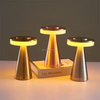 Lámpara de Mesa Inalámbrica de Metal de Lujo para Bar o Restaurante, Control Táctil, 3 Colores, Regulable, Recargable, Luz Nocturna Dorada para Mesita de Noche