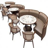 Ensemble de table et de chaises en bois massif personnalisé pour les stands de restaurants à thème. Mobilier de restaurant. Meubles de maison.