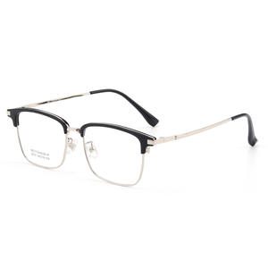 Montures de lunettes rectangulaires pour hommes en titane-manganèse 9010, légères, monture complète, verres en plastique - Product Image 1