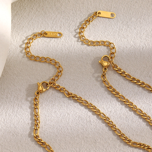 Collar de Acero Inoxidable con Cadena Figaro Chapada en Oro de 18k PVD para Hombre y Mujer, Ancho de 3 mm - Product Image 4