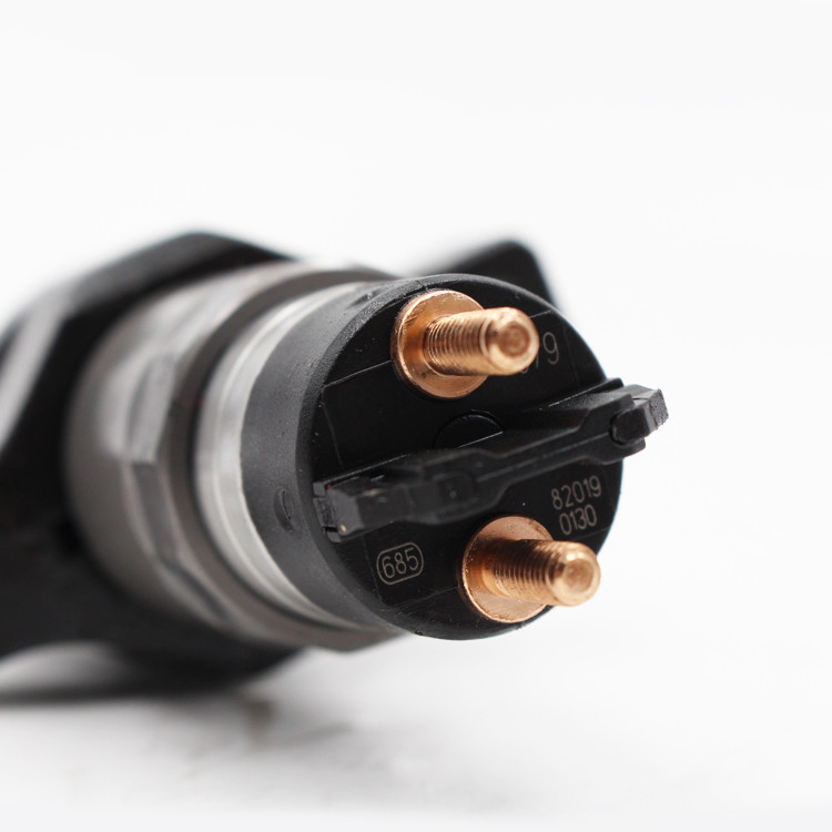 diesel fuel injector 0445120079 504117273 504093216 injector for CASE NEW HOLLAND IVECO common rail injector  0445120079