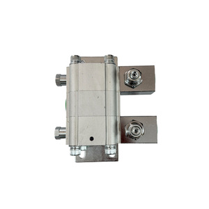 Válvula de equilibrio de dos cilindros con motor divisor de flujo sincrónico hidráulico S-FMA-2R2.1 para maquinaria de ingeniería - Product Image 1