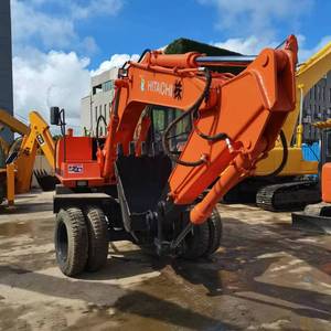 Excavatrice hydraulique sur roues Hitachi EX100 fiable et polyvalente pour chantier de construction - Product Image 4