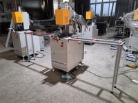 Machine de vissage automatique à tête unique CNC pour la fabrication de fenêtres et de portes en PVC UPVC