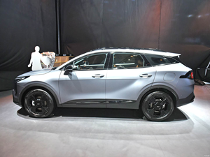 <span class=keywords><strong>Kia</strong></span> <span class=keywords><strong>Sportage</strong></span> 2025 2.0L HEV |   De lujo a ediciones de alta gama |   Gama de SUVs Híbridos Completos con Características Premium - Product Image 4