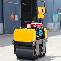 Mini rouleau de route 1 tonne à pied derrière compacteur vibrant essence diesel double tambour pour asphalte