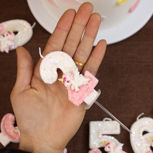Bougies d'anniversaire écologiques en forme de chiffres 0-9 pour gâteaux numériques, sans fumée, faites à la main en cire, non toxiques, sans flamme, en stock - Product Image 4