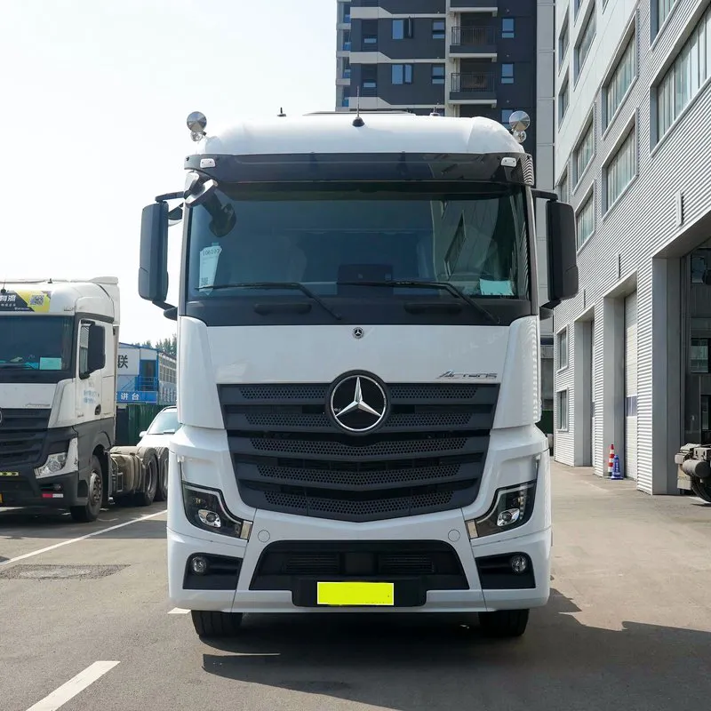 2023年に売れ筋2024年メルセデスベンツactros6x4トラクターヘッドトラックトラクター31-40Tトレーラーヘッド