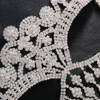 Masque de fête Halloween avec voile brillant, bijoux, strass, long pompon, couvrant tout le visage, avec strass de luxe, accessoire de tête
