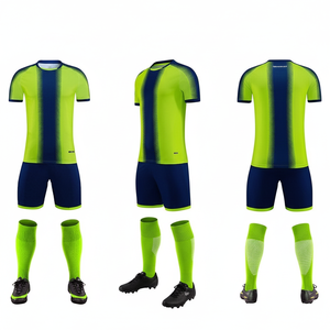 Nuevo Conjunto de Uniforme de Fútbol de Poliéster 100% Impermeable con Estampado por Transferencia de Calor en Rojo, Amarillo, Verde, Azul y Blanco - Product Image 1