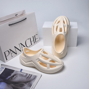 Zuecos blancos de punta abierta, transpirables, de EVA, zapatos de plástico para verano. - Product Image 5