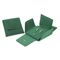 Sac de rangement de bijoux multifonctionnel en microfibre Romi avec doublure de protection et fermeture sécurisée pour colliers bagues